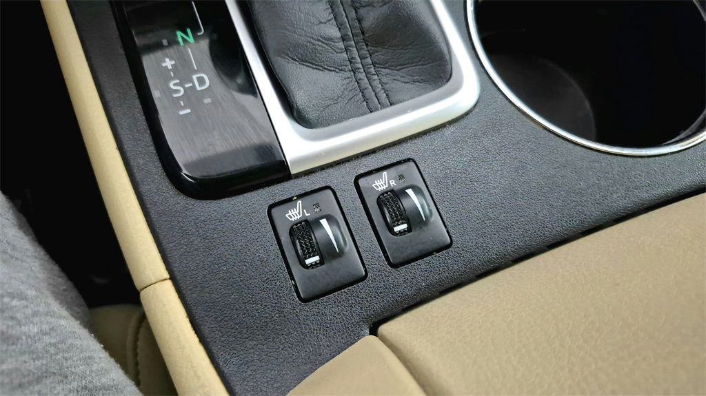 2017 Toyota Highlander XLE photo 30