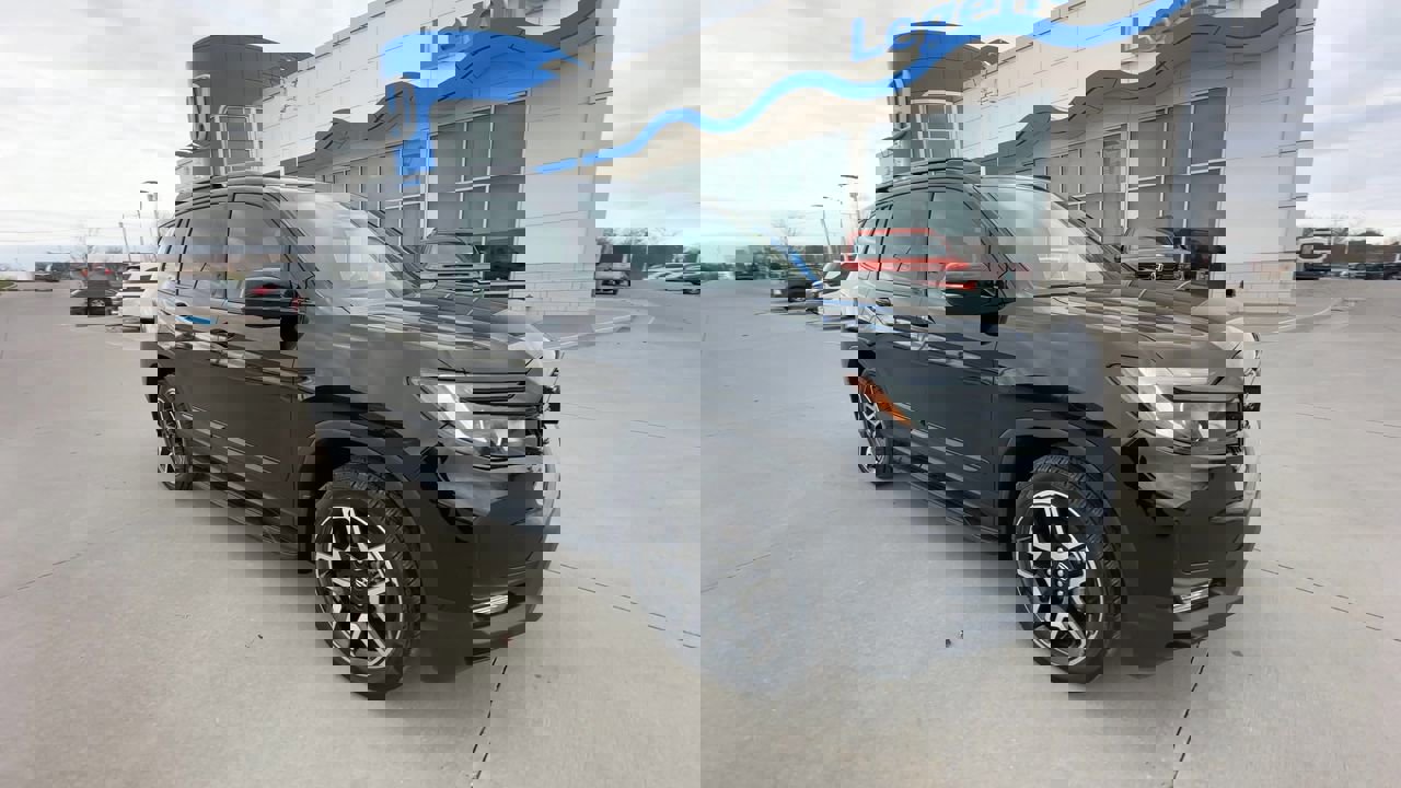 Certified 2023 Honda Passport Elite with VIN 5FNYF8H09PB017363 for sale in Kansas City