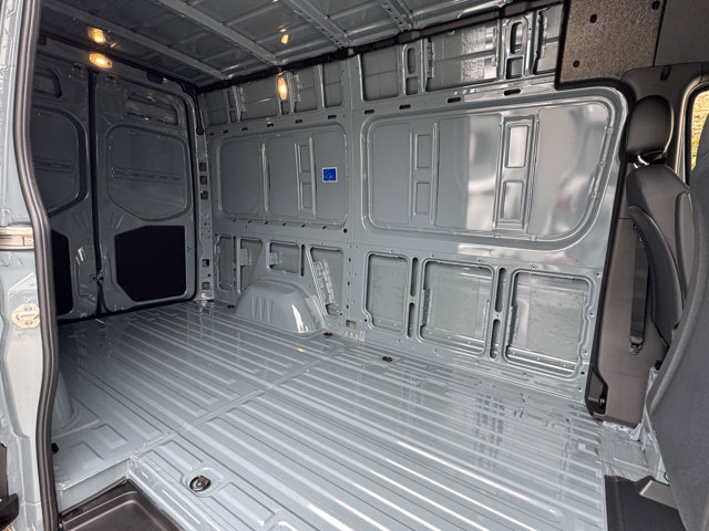 2026 Mercedes Benz Sprinter 2500 photo 3