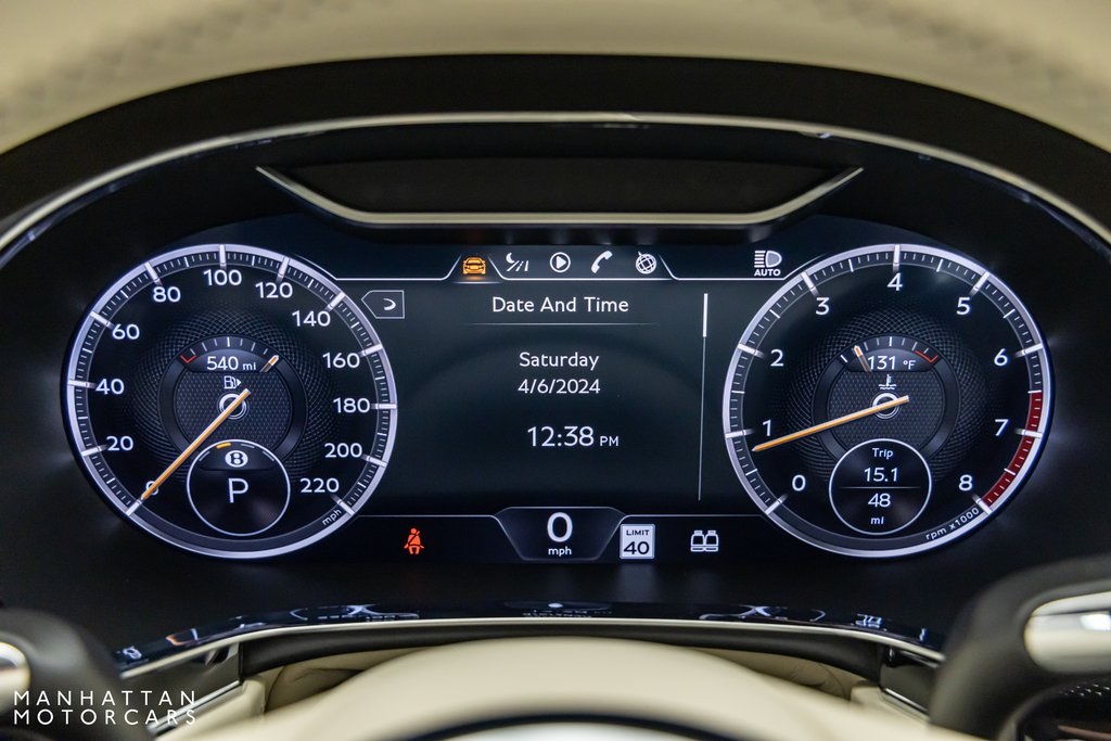 2024 Bentley Continental GT V8 photo 16