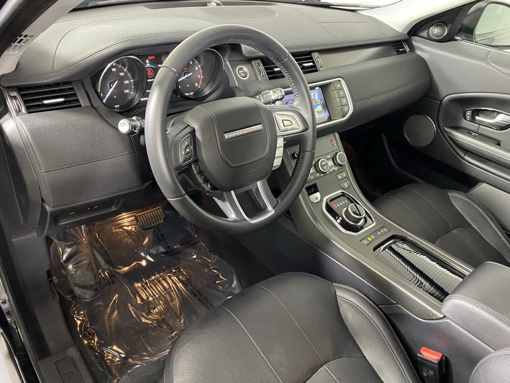 2019 Land Rover Range Rover Evoque SE Premium photo 9