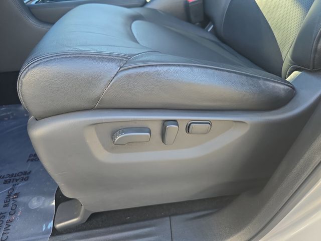 2024 Nissan Armada SL photo 29