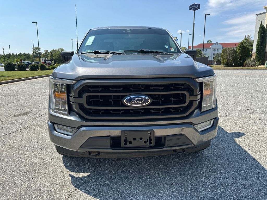 2021 Ford F-150 XLT photo 8