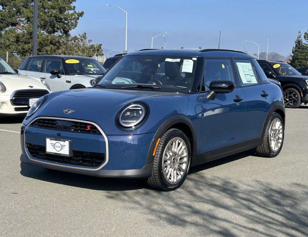 2026 MINI Hardtop 4 Door S's photo