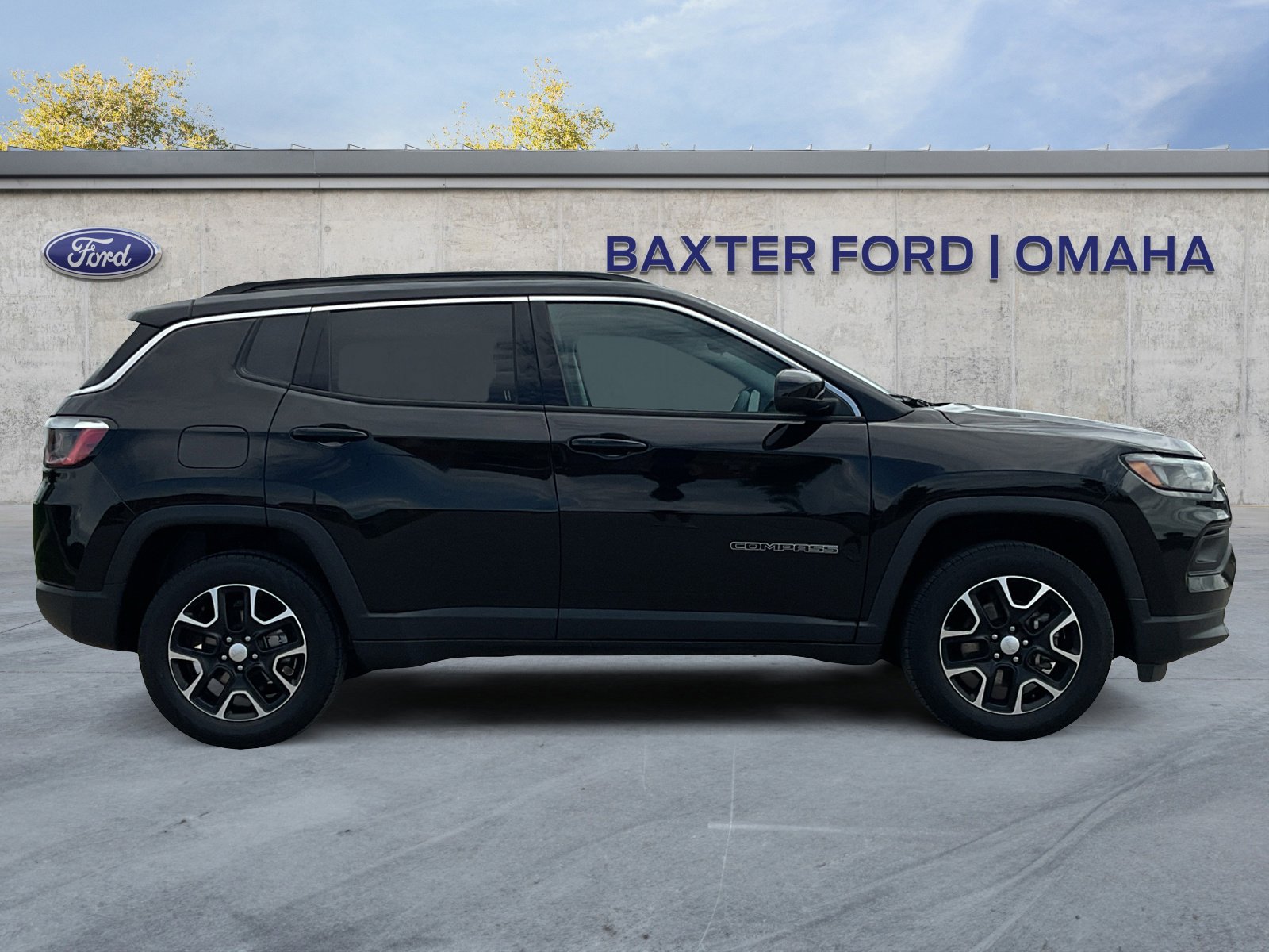 2022 Jeep Compass Latitude photo 8