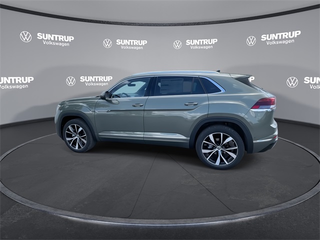 2026 Volkswagen Atlas Cross Sport SEL Premium R-Line photo 11