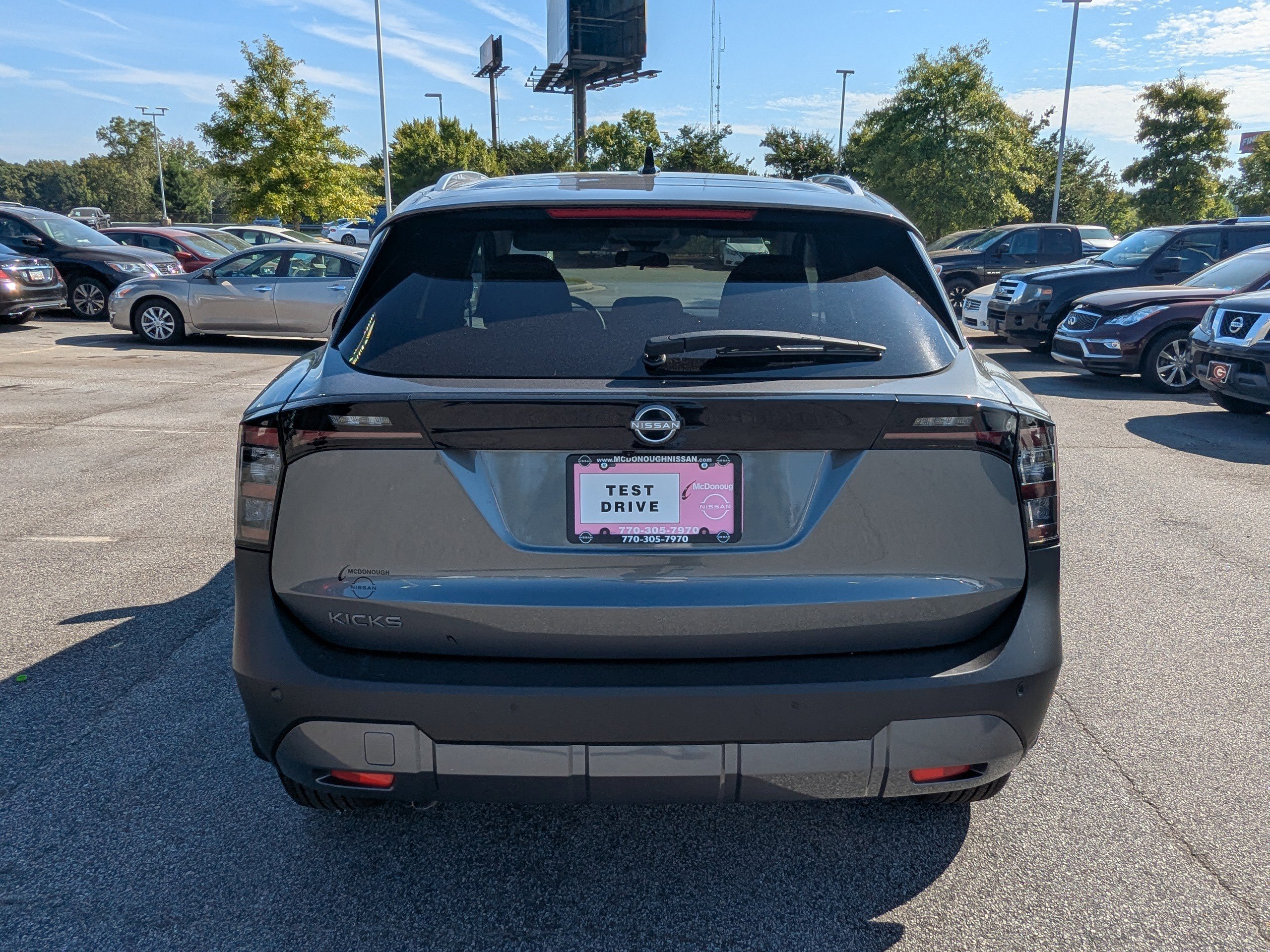 2026 Nissan Kicks SV photo 4