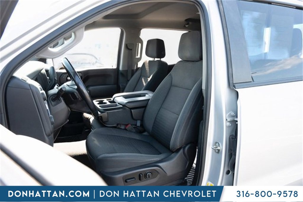 2020 Chevrolet Silverado 1500 LT photo 4