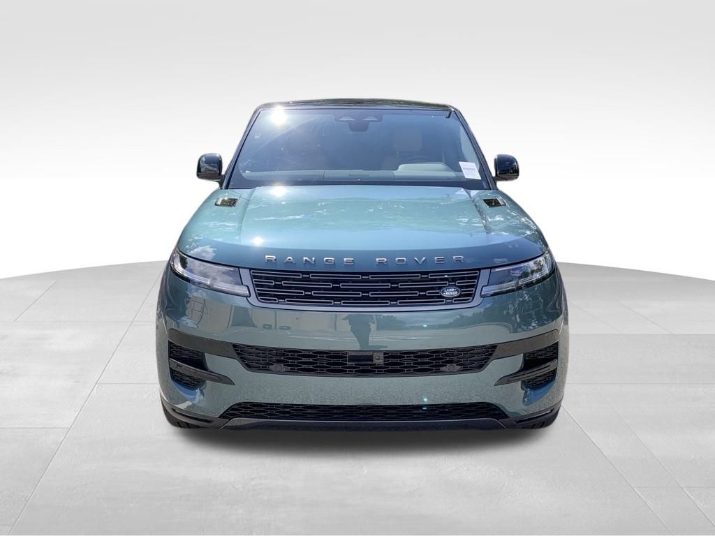 2025 Land Rover Range Rover Sport SE photo 2