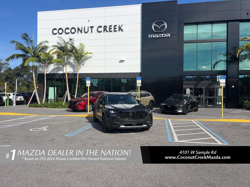 2025 Mazda CX-50 Premium Plus's photo