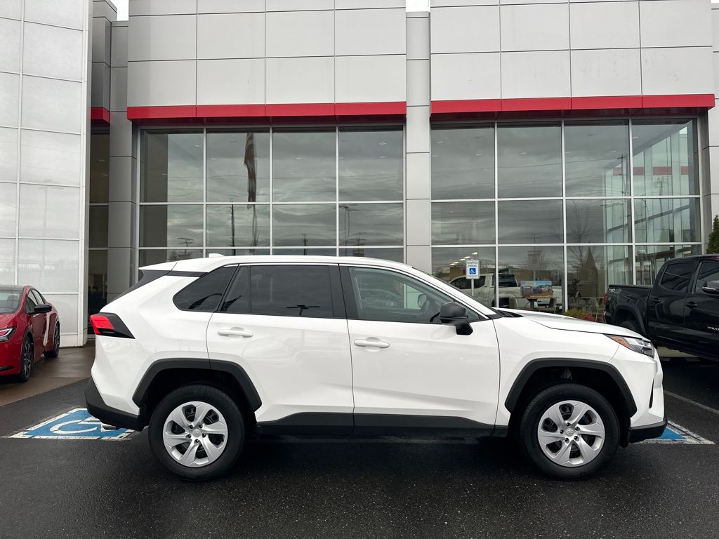 Used 2025 Toyota RAV4 LE with VIN 2T3F1RFV1SW547775 for sale in Northfield, Minnesota