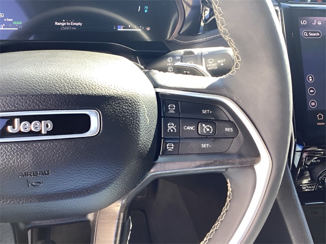2023 Jeep Cherokee 4xe photo 23