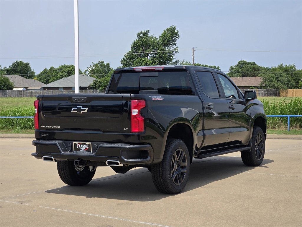2025 Chevrolet Silverado 1500 LT Trail Boss photo 4