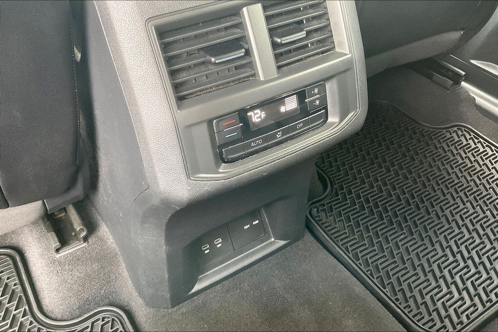 2022 Volkswagen Atlas V6 SE Technology photo 26