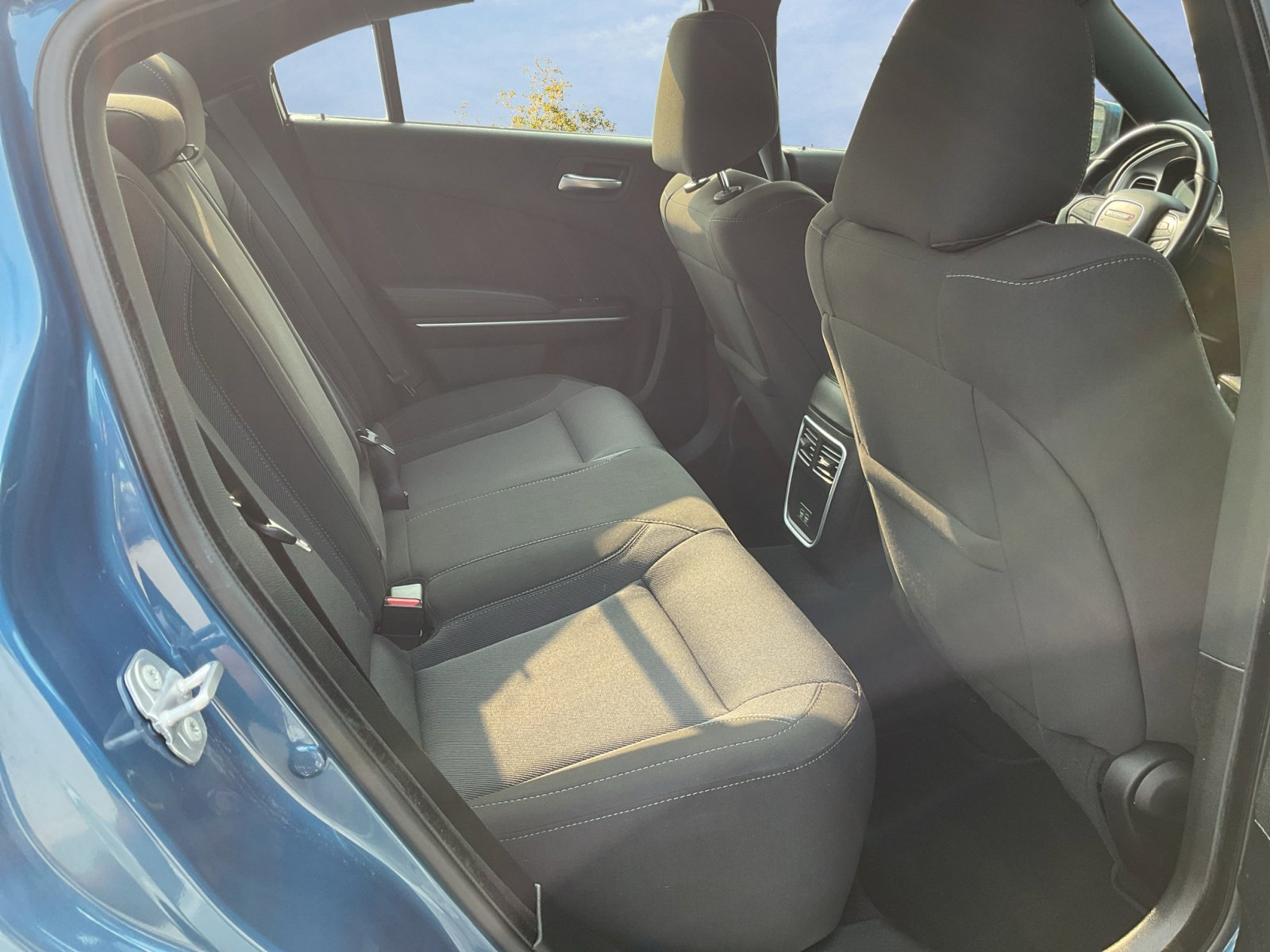 2022 Dodge Charger SXT photo 6