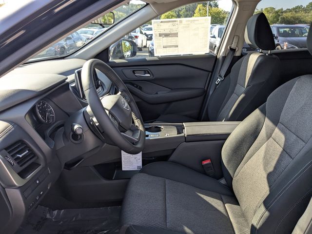 2026 Nissan Rogue SV photo 15