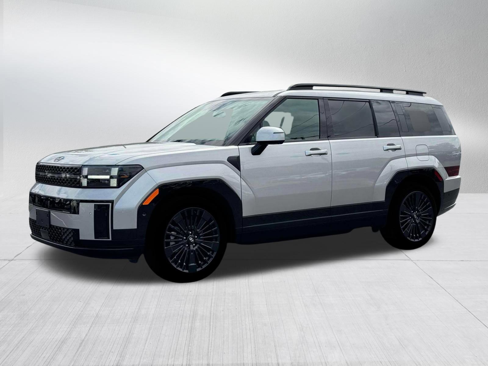 2026 Hyundai Santa Fe Calligraphy photo 2