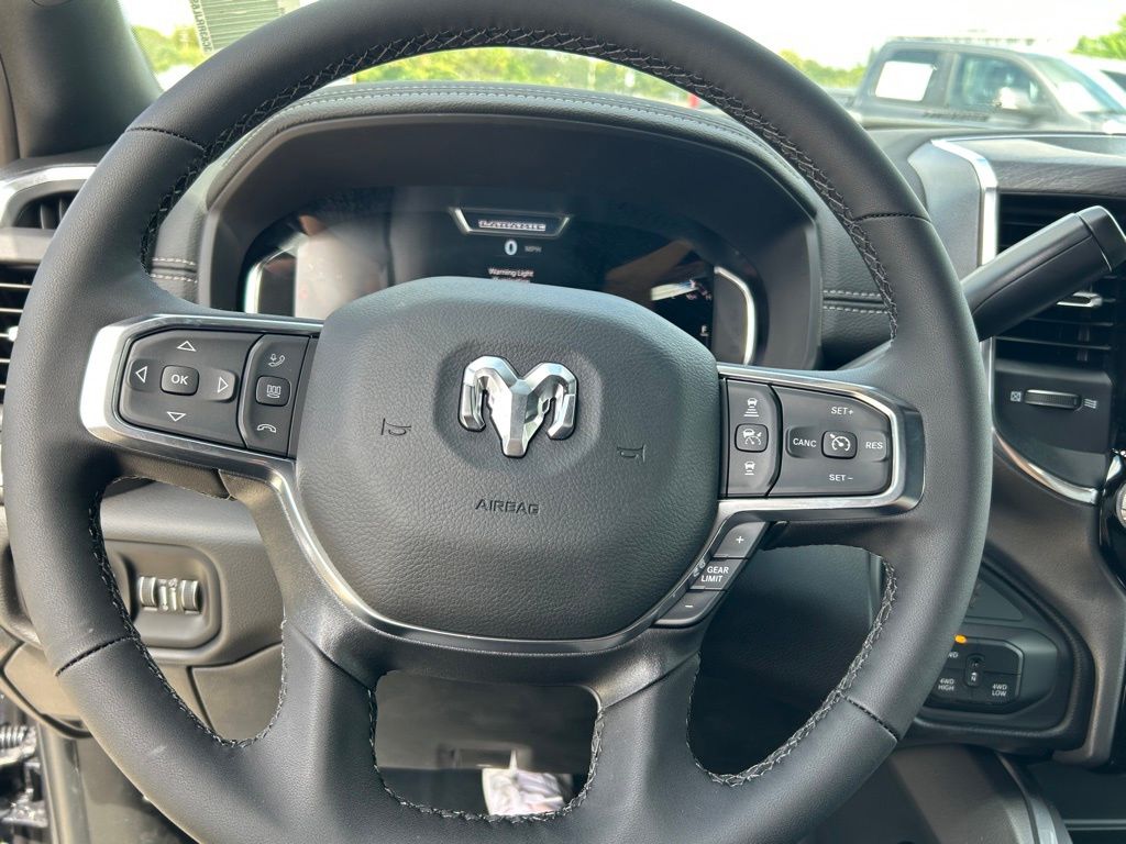 2025 Ram 3500 Laramie photo 21