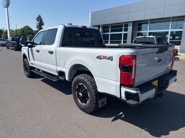 2025 Ford F-250 photo 25
