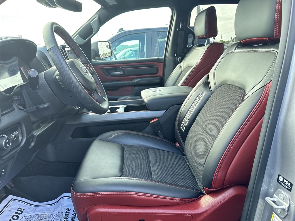 2025 Ram 1500 Rebel photo 14