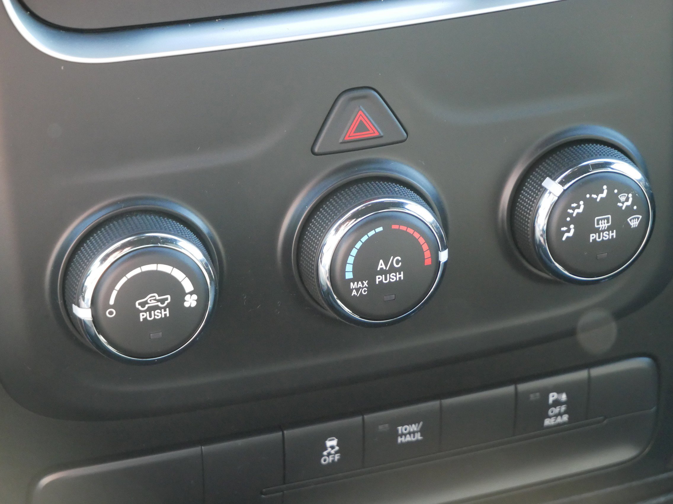 2022 Ram 1500 Classic Warlock photo 20