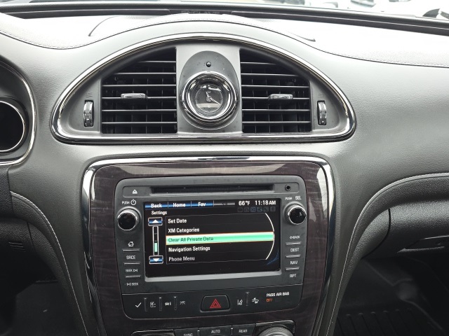 2016 Buick Enclave Premium photo 13