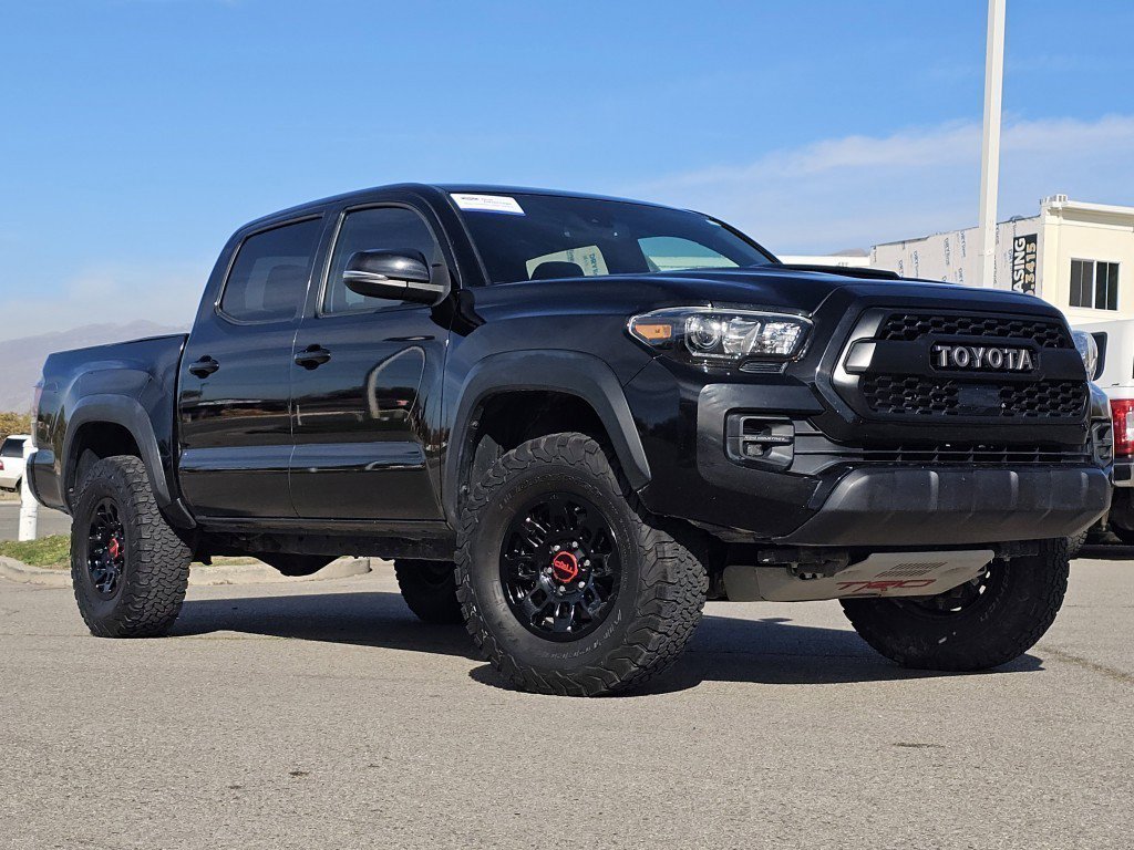 2019 Toyota Tacoma TRD Pro photo 2
