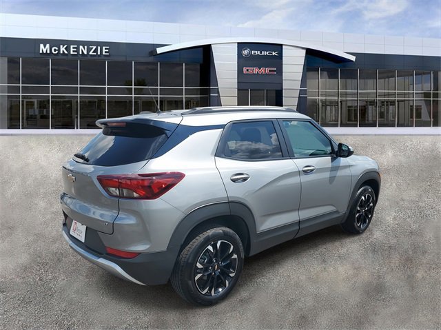 2023 Chevrolet Trailblazer LT photo 4
