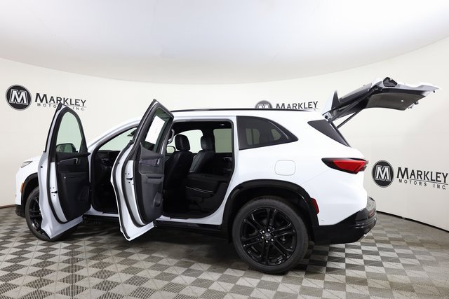 2026 Buick Enclave Sport Touring photo 4