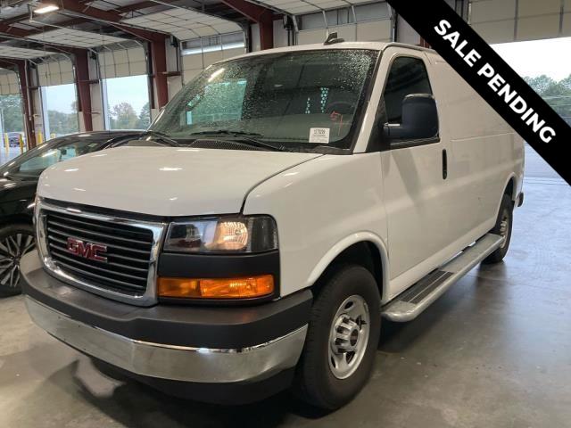 2024 GMC Savana Cargo Work Van's photo
