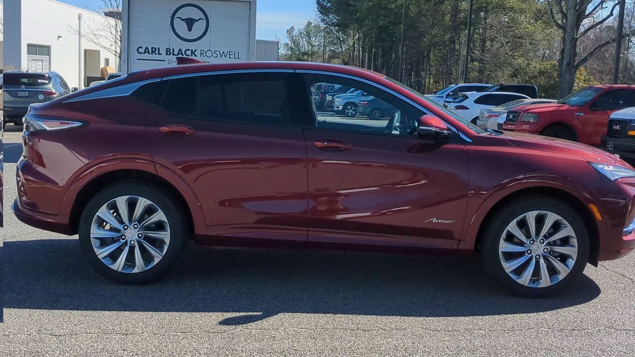 2025 Buick Envista Avenir photo 9