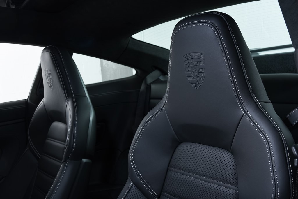 2026 Porsche 911 Coupe GTS photo 33
