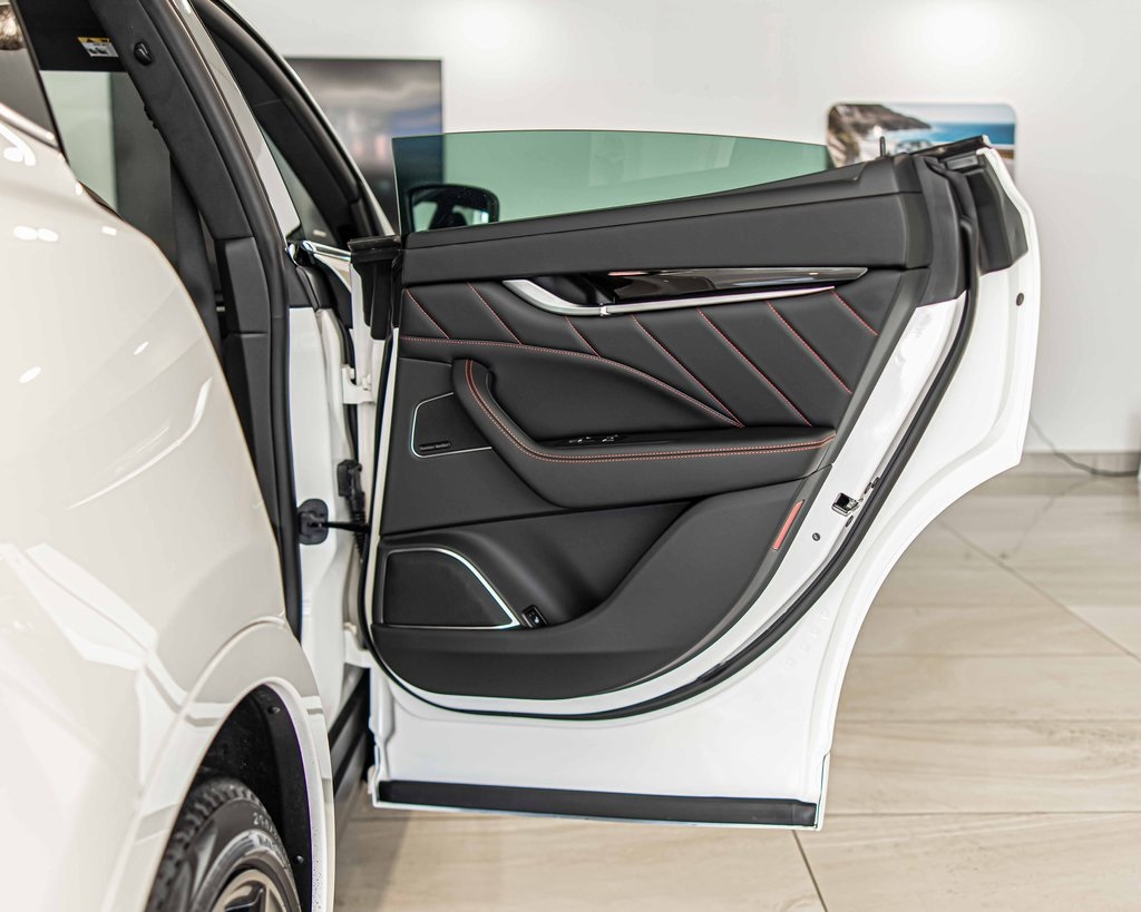 2024 MASERATI LEVANTE - Image 43