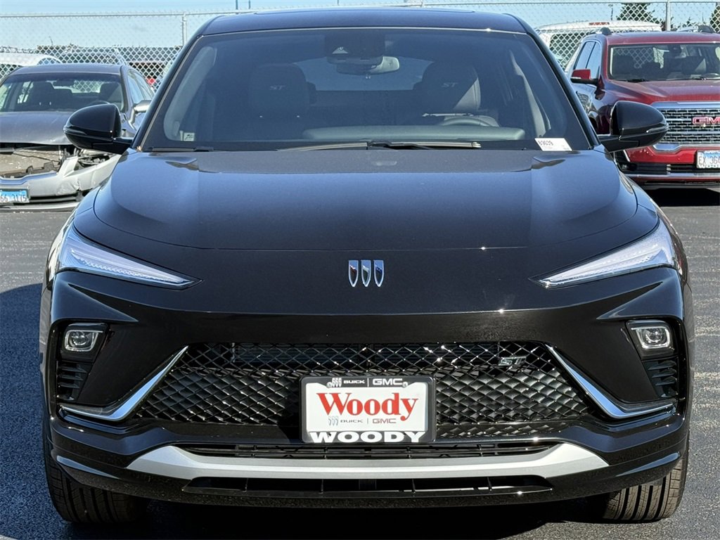 2026 Buick Envista ST photo 4