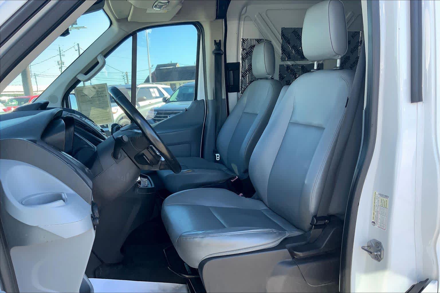 2016 Ford Transit Cargo photo 4