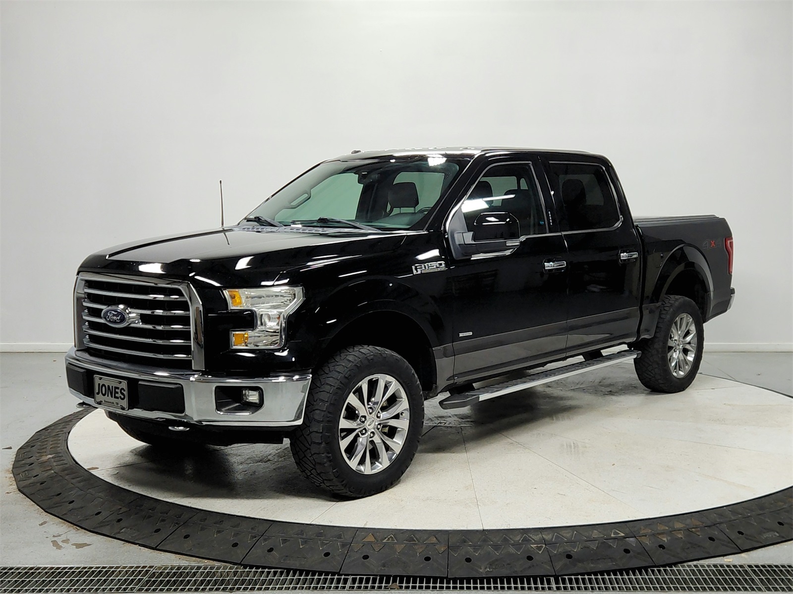 2016 Ford F-150 XLT photo 3
