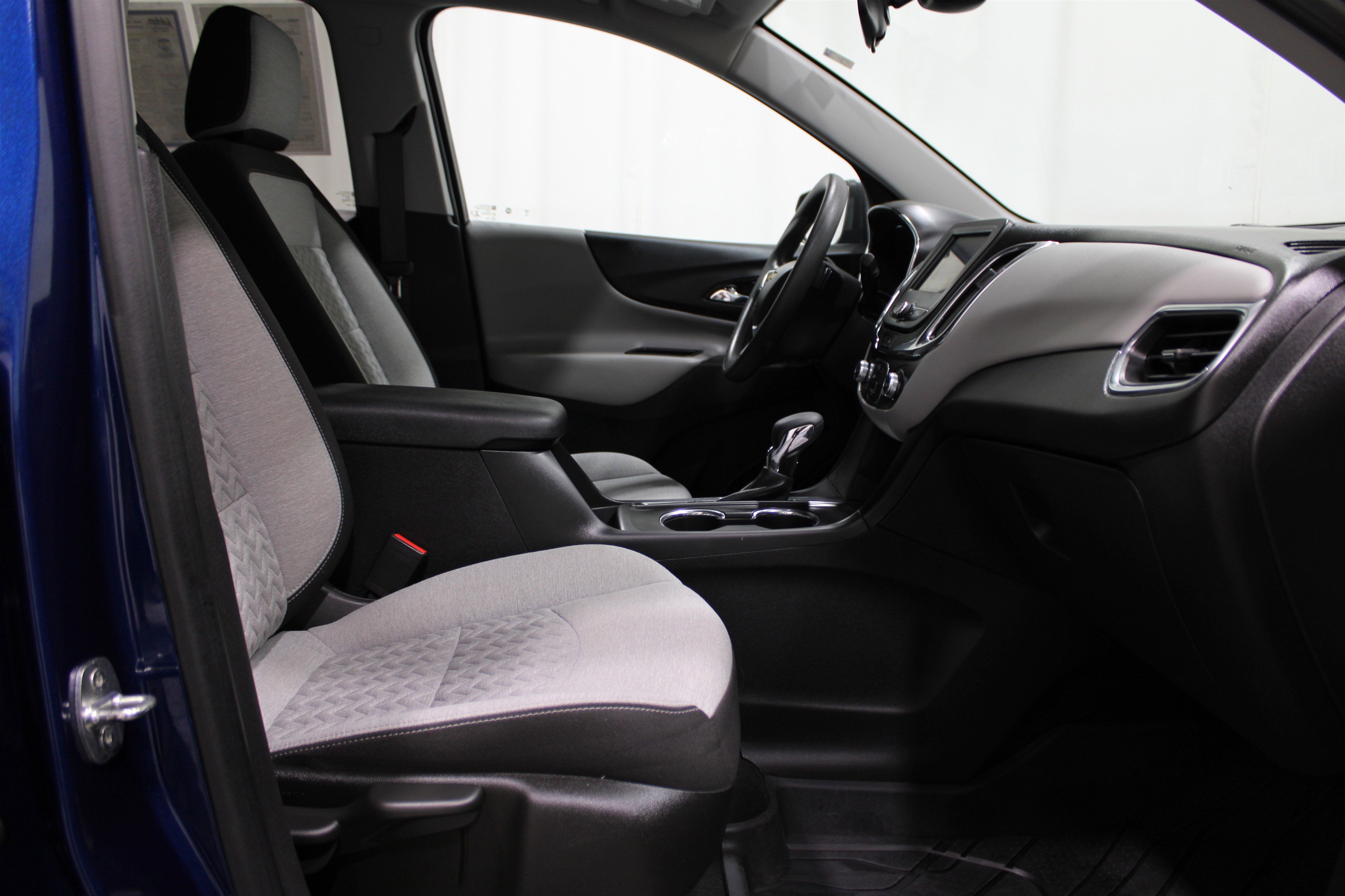2023 Chevrolet Equinox LS photo 20