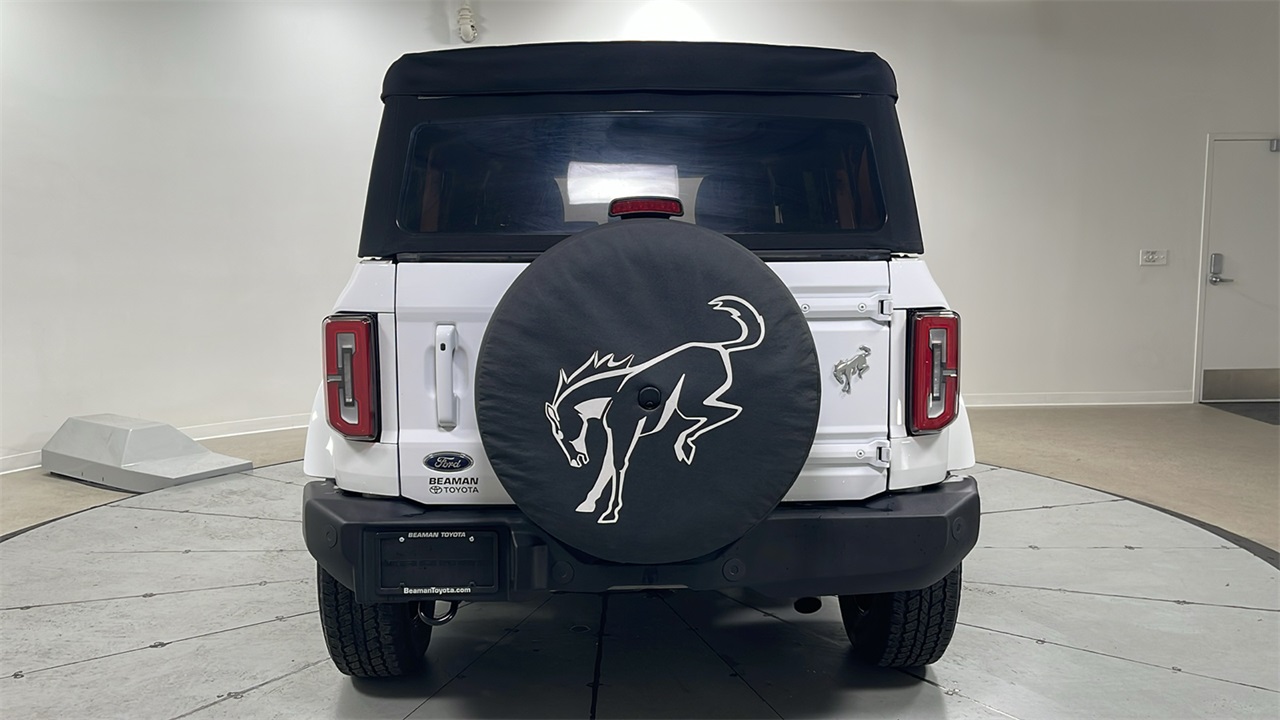2022 Ford Bronco Outer Banks photo 4