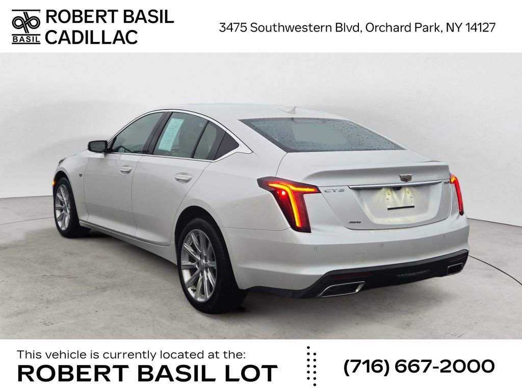 2023 Cadillac CT5 Luxury photo 3