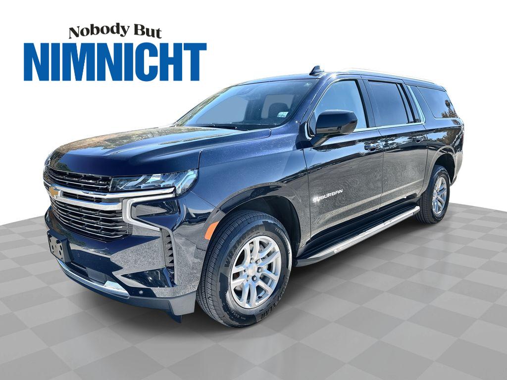 2023 Chevrolet Suburban LT's photo