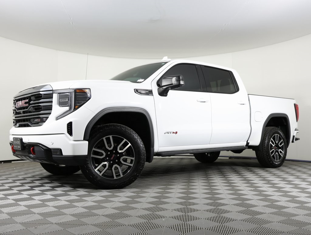 2023 GMC Sierra 1500 AT4's photo