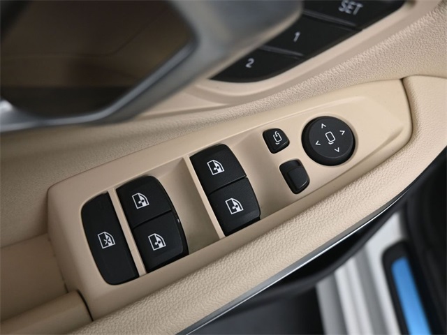 2021 Bmw 330i photo 13