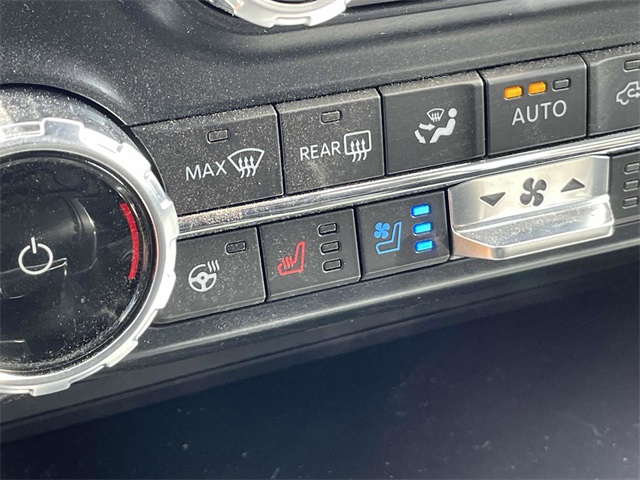 2025 Ford F-150 Lariat photo 16