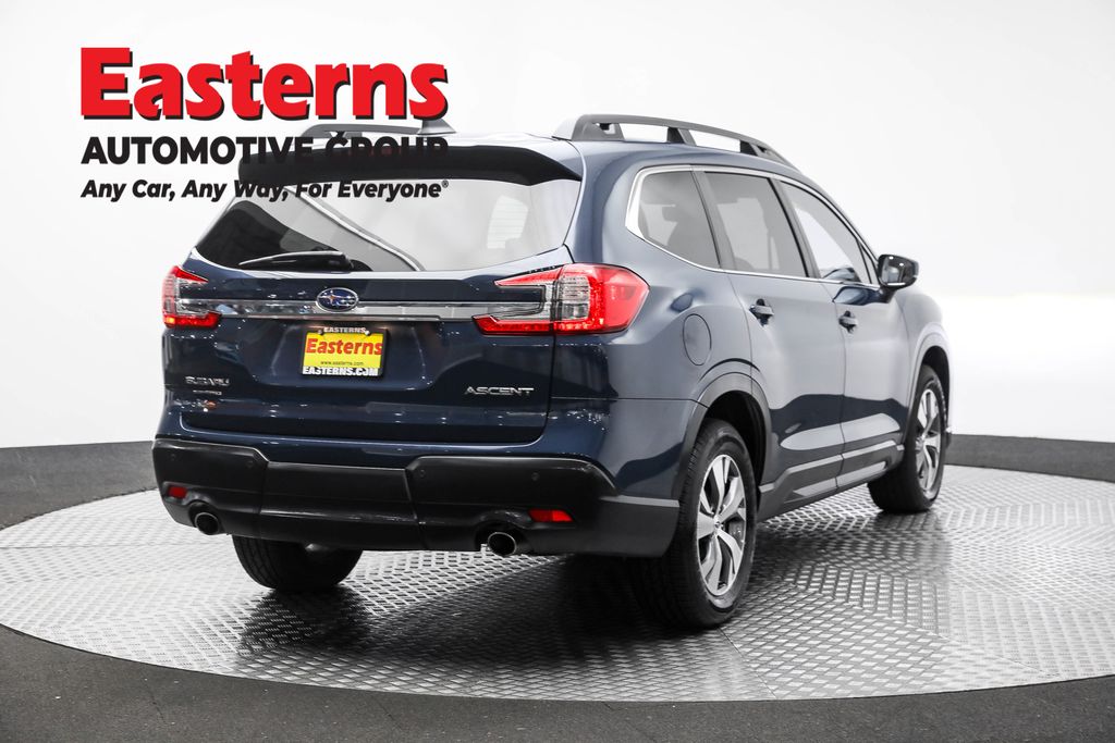 2024 Subaru Ascent Premium photo 3