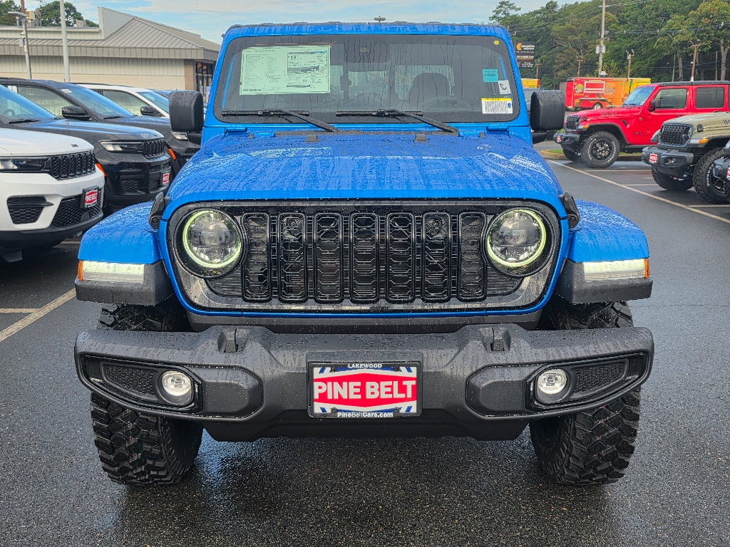 2025 Jeep Gladiator Sport photo 5