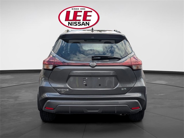 2024 Nissan Kicks SR photo 4