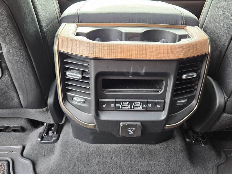 2024 Ram 1500 Laramie Longhorn photo 8