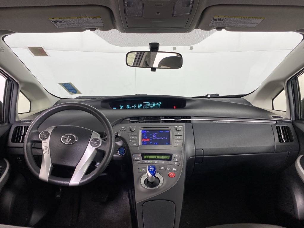 2013 Toyota Prius Two photo 2
