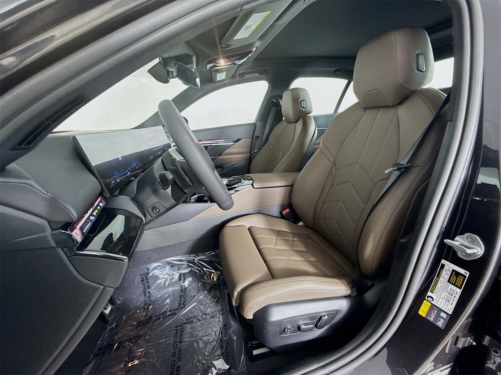 2026 Bmw 550e 550e xDrive photo 18