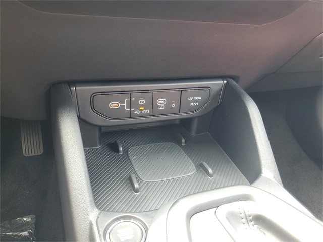 2025 Kia K4 GT-Line photo 20